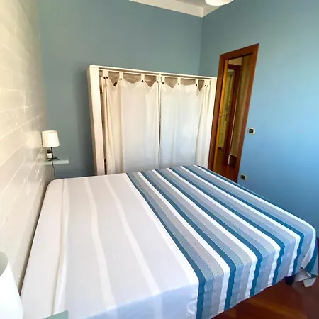 Mareporto House شقة فيوميتشينو